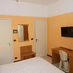Salus Ξενοδοχείο