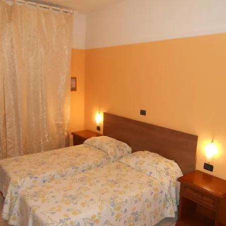 Hotel Salus 3*