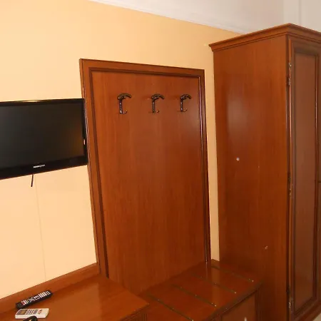 Hotel Salus 3*