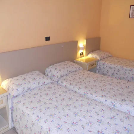 Salus Hotel