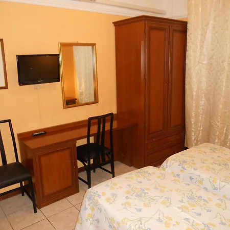 Hotel Salus 3*