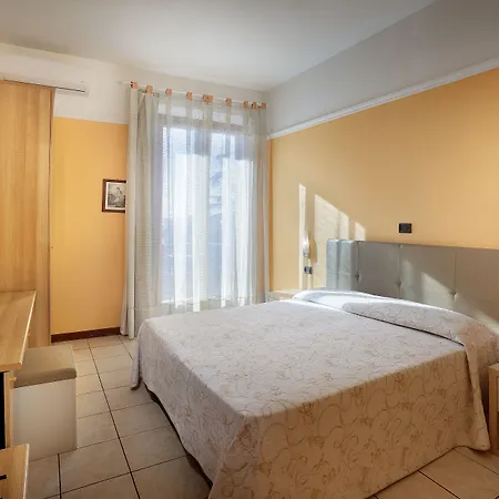 Hotel Salus
